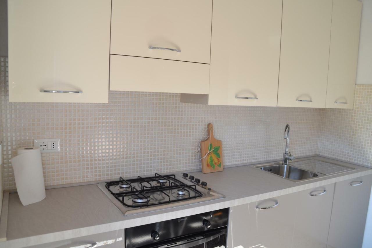 La Casa Del Prussiano Apartment Диано Кастело Екстериор снимка