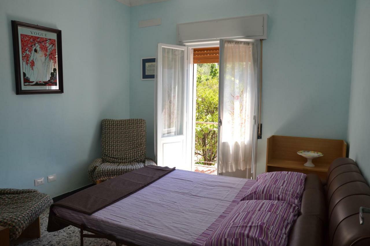 La Casa Del Prussiano Apartment Диано Кастело Екстериор снимка
