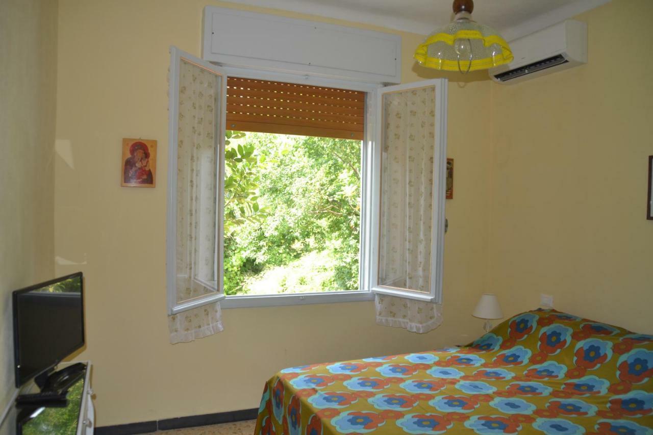 La Casa Del Prussiano Apartment Диано Кастело Екстериор снимка